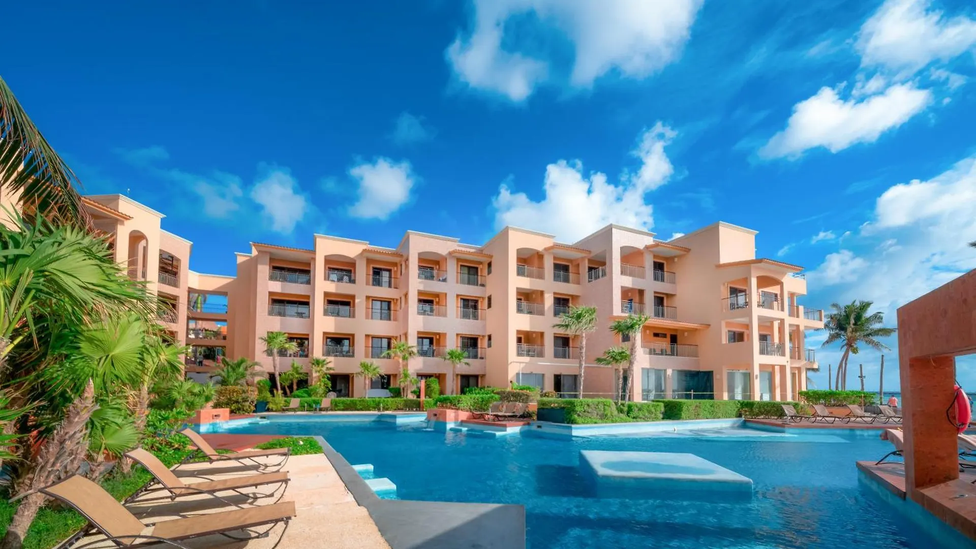 Condo Surf 408 - Beachfront Stunning Ocean View Penthouse - At El Faro Condo Playa del Carmen Holiday home
