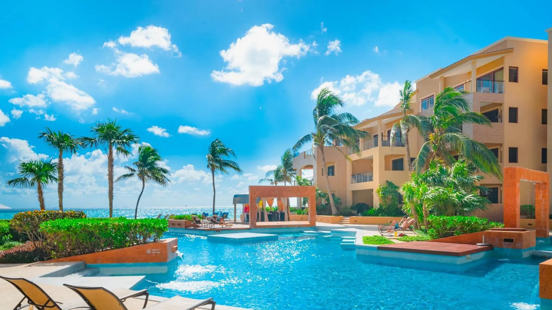 Condo Surf 408 - Beachfront Stunning Ocean View Penthouse - At El Faro Condo Playa del Carmen