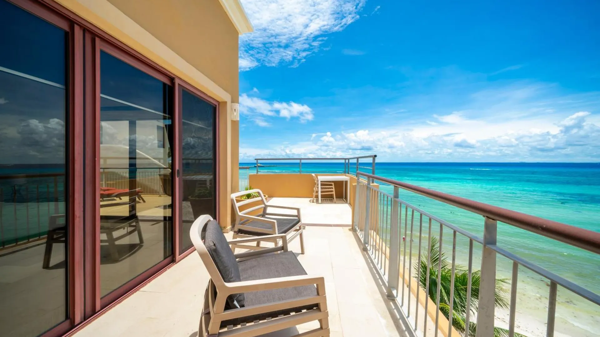 Condo Surf 408 - Beachfront Stunning Ocean View Penthouse - At El Faro Condo Playa del Carmen 0*,  Mexico