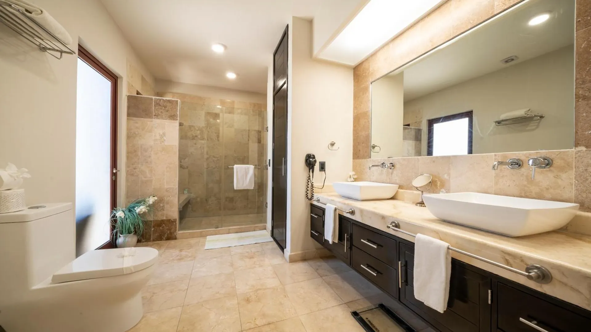 Condo Surf 408 - Beachfront Stunning Ocean View Penthouse - At El Faro Condo Playa del Carmen